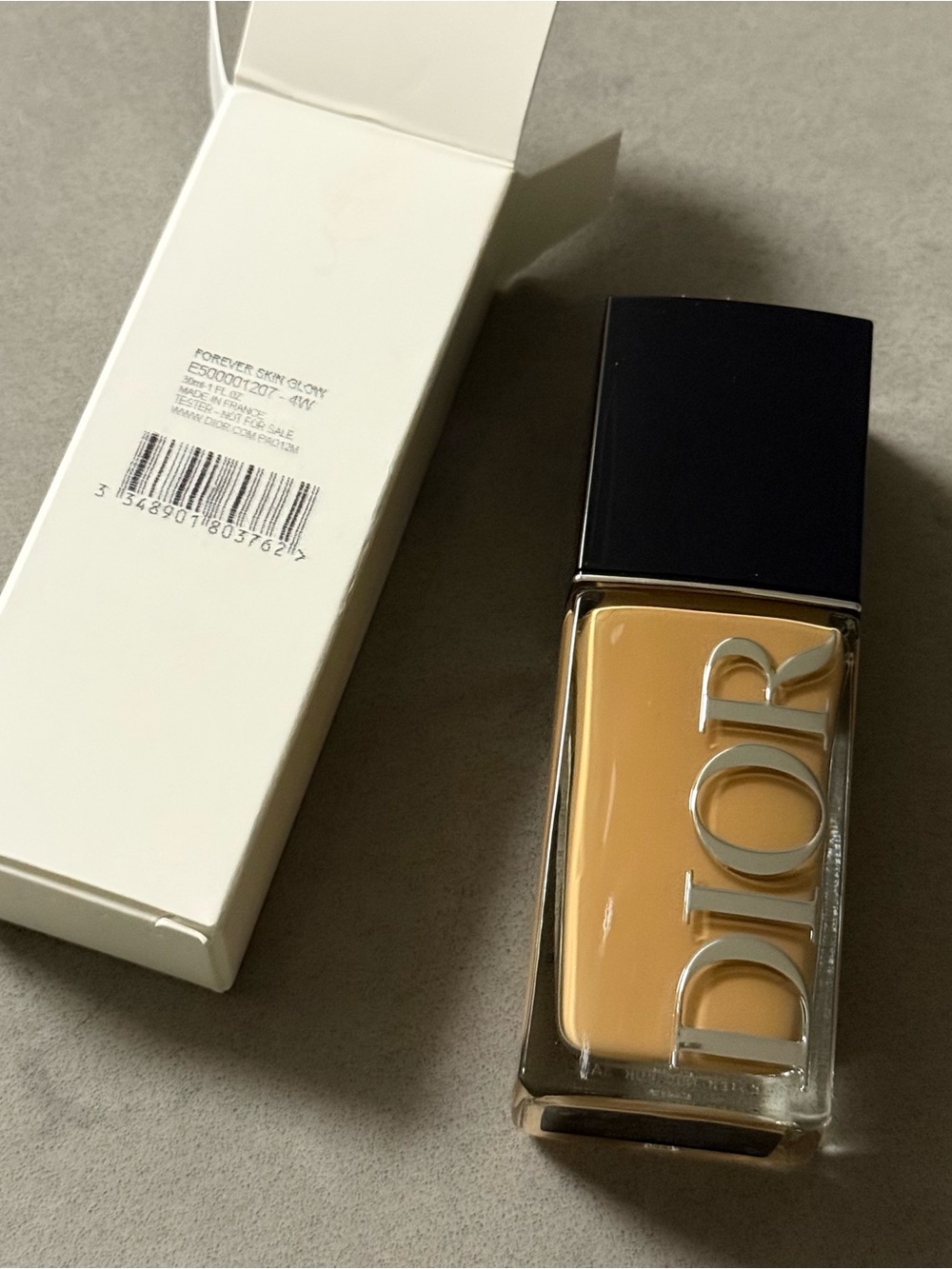 4W Dior Forever Skin Glow Foundation